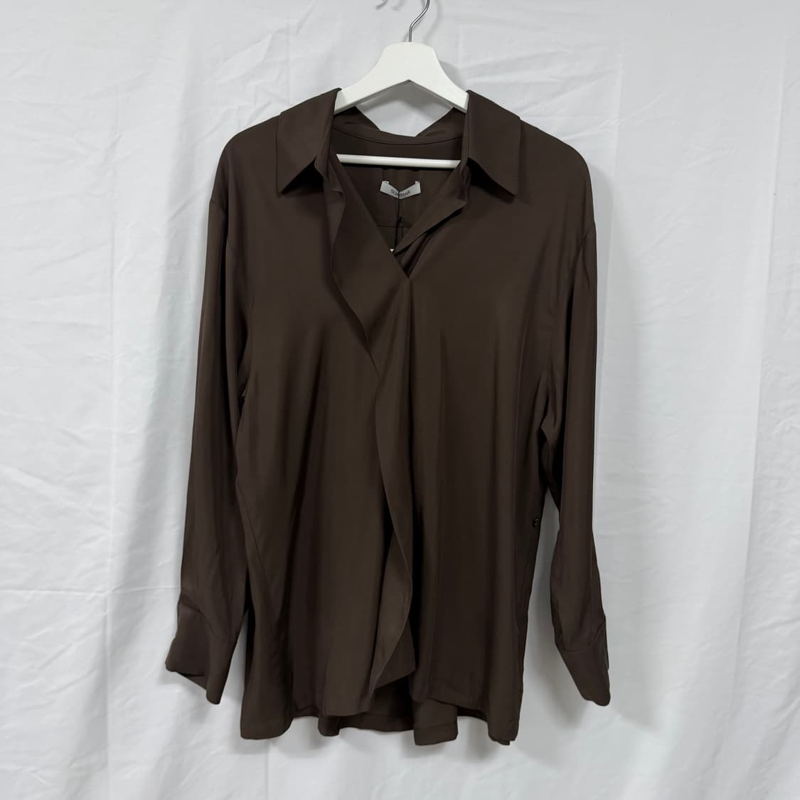 SUAMAR (수아마르) 오픈카라 투웨이 오버핏 셔츠 (새상품) 상품이미지4