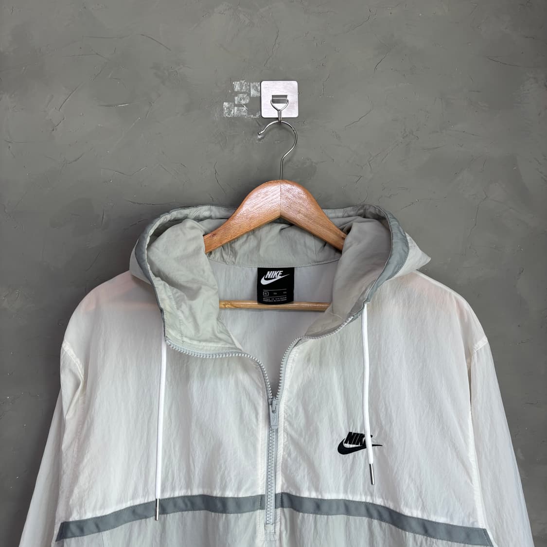 나이키 스우시 아노락 바람막이 상품이미지2