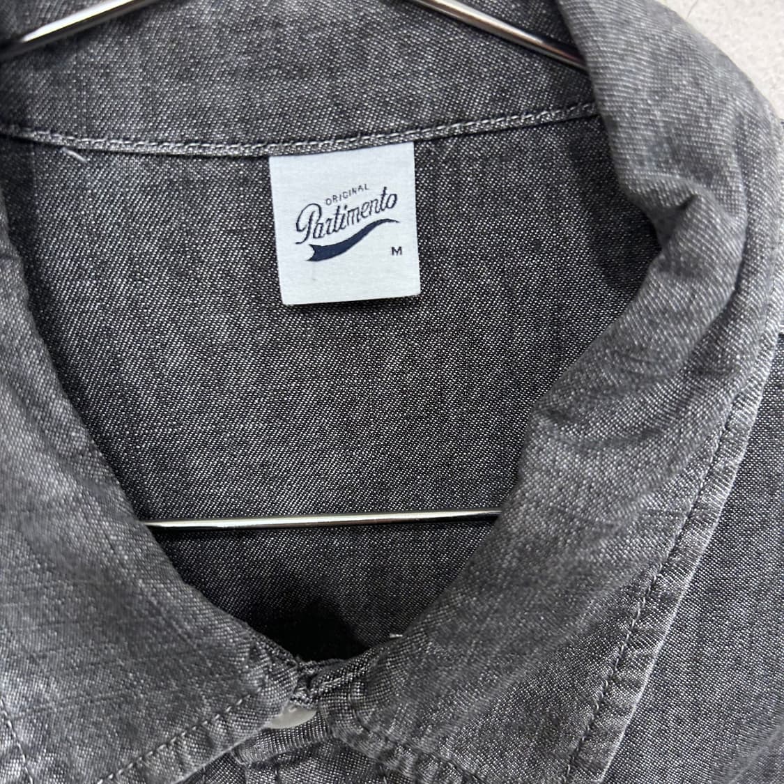 파르티멘토 워시드 흑청 오버핏 데님 셔츠 상품이미지3