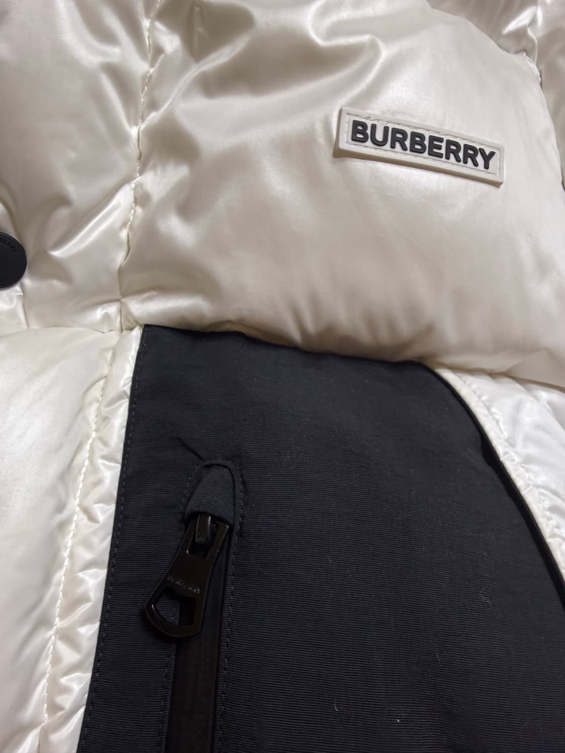 버버리 투톤 puffer jacket 패딩 상품이미지6