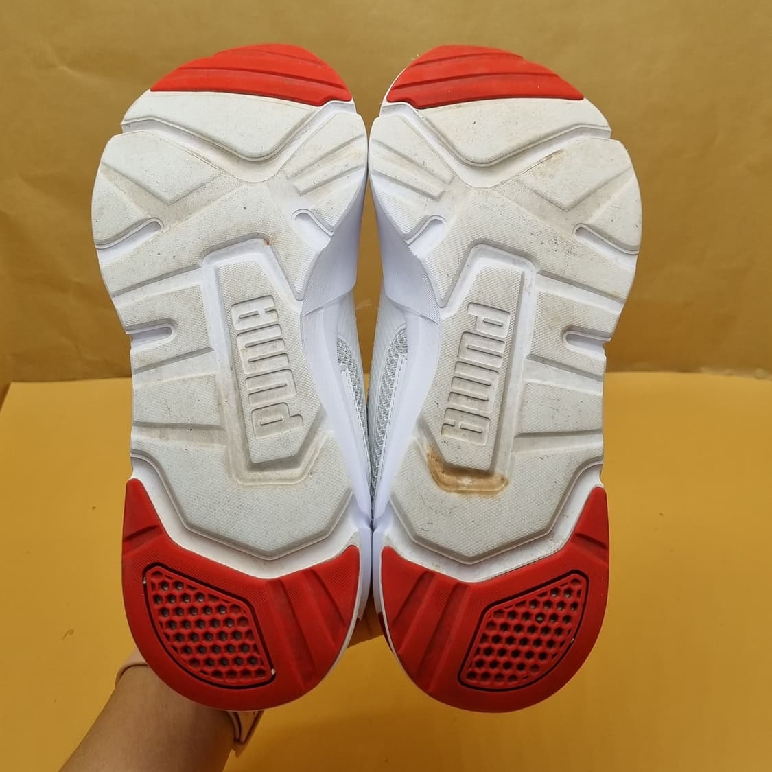 푸마 셀 페이즈 런닝화235. 상품이미지3