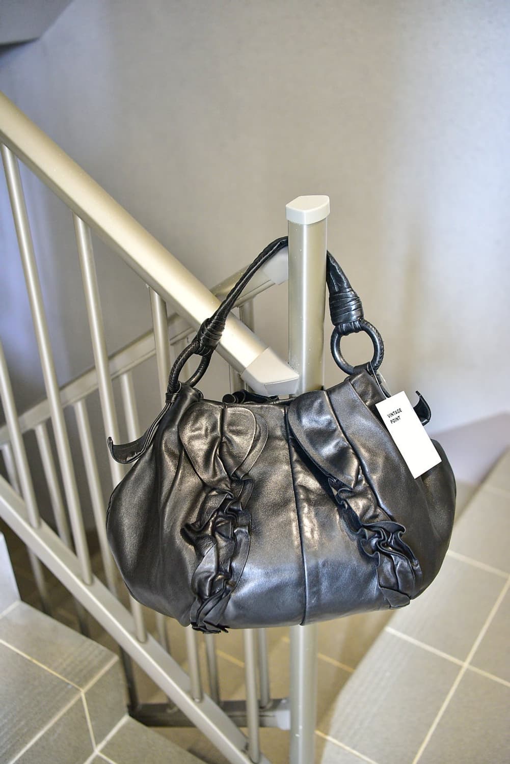 프라다 소프트 칼프 셔링 숄더백 (정품) 상품이미지1