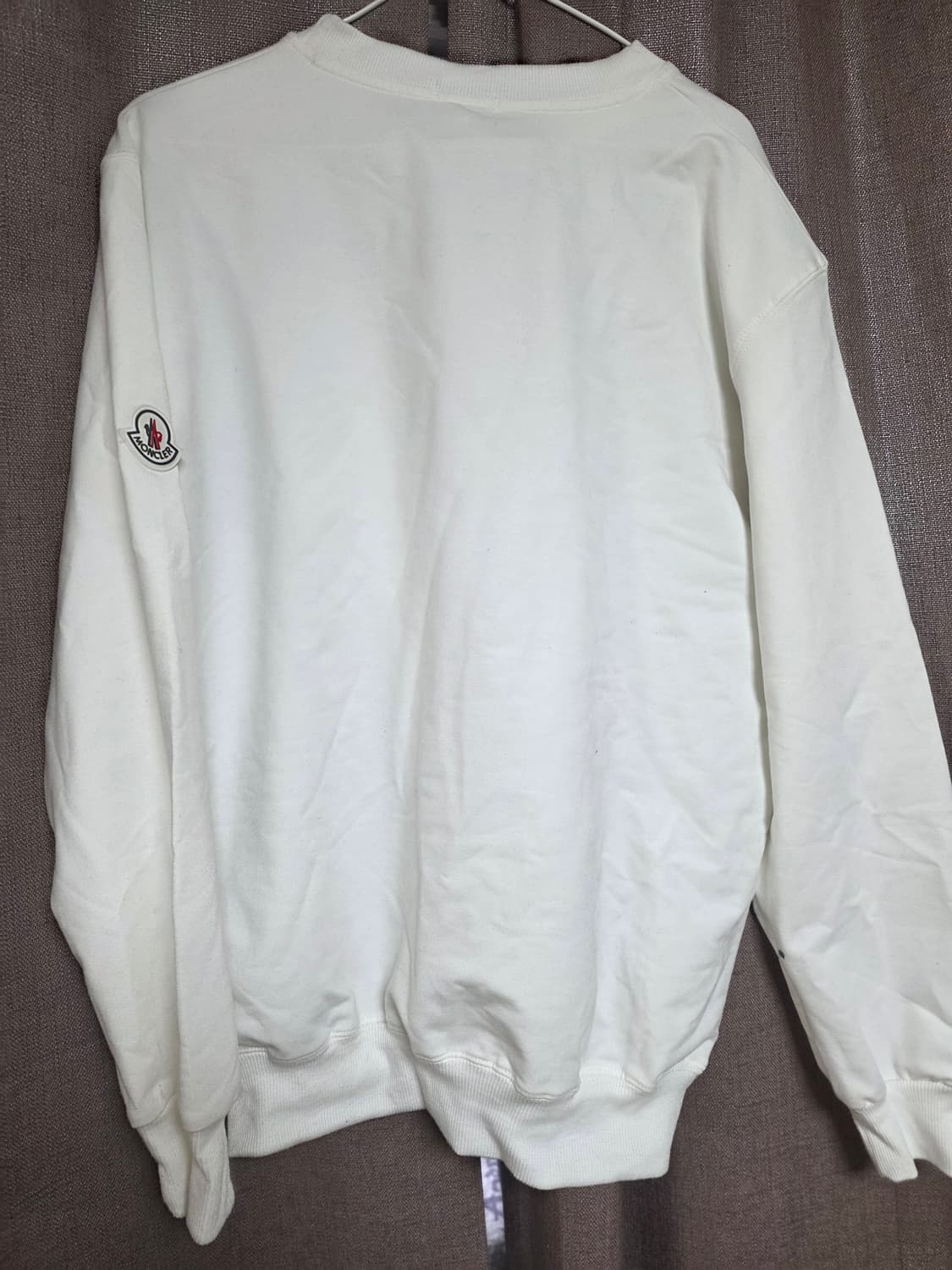 몽클레르맨투맨 100 상품이미지5