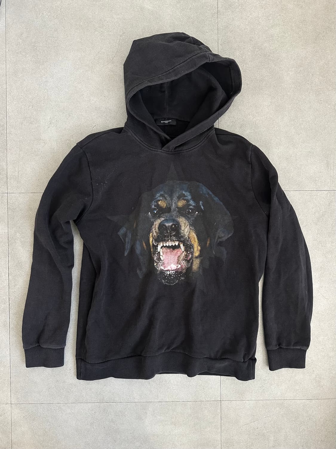 지방시 리카르도 티시 로트와일러 후드티 상품이미지4