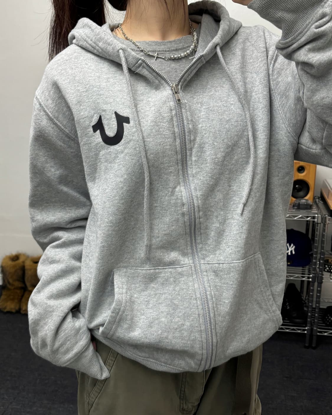 트루릴리젼 백로고 그레이 후드집업 상품이미지2