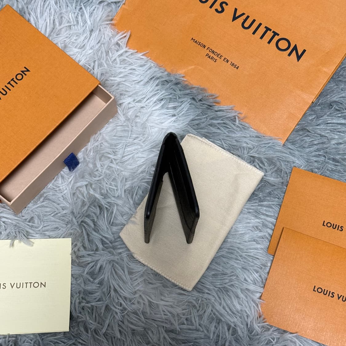 {루이비통 파스텔 오거나이저} 새상품급 한정판 상품이미지7