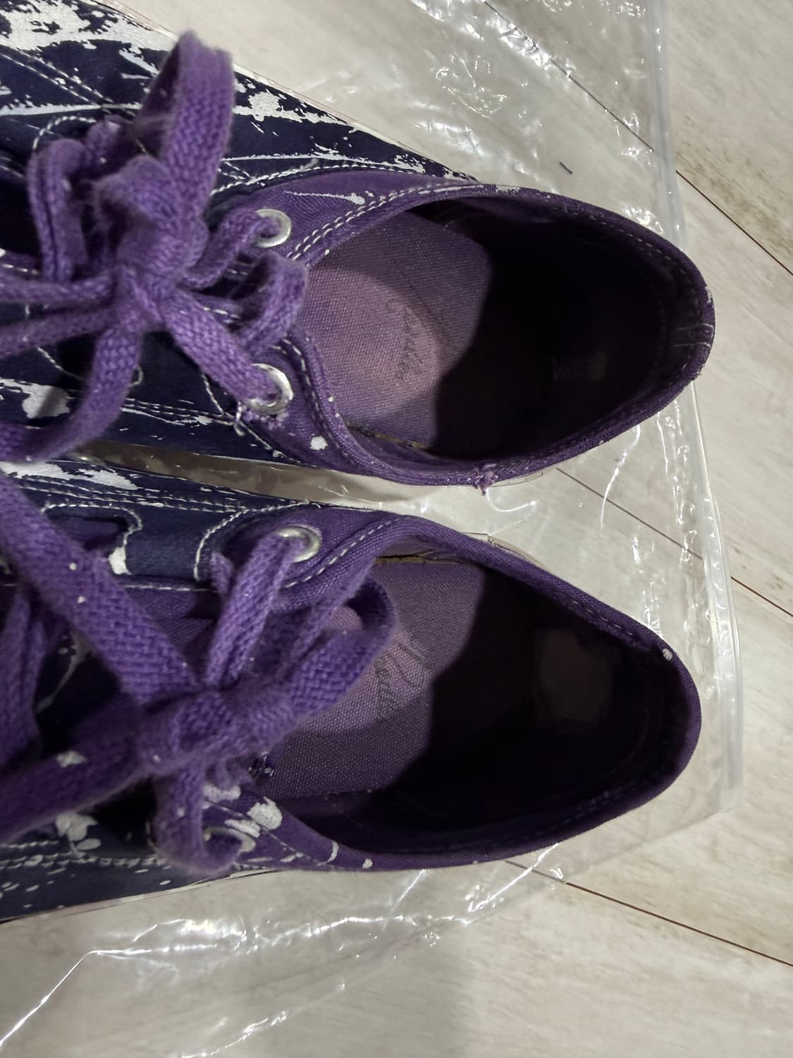 니들스 길리 페인트 스니커즈 260사이즈 팝니다.  상품이미지4