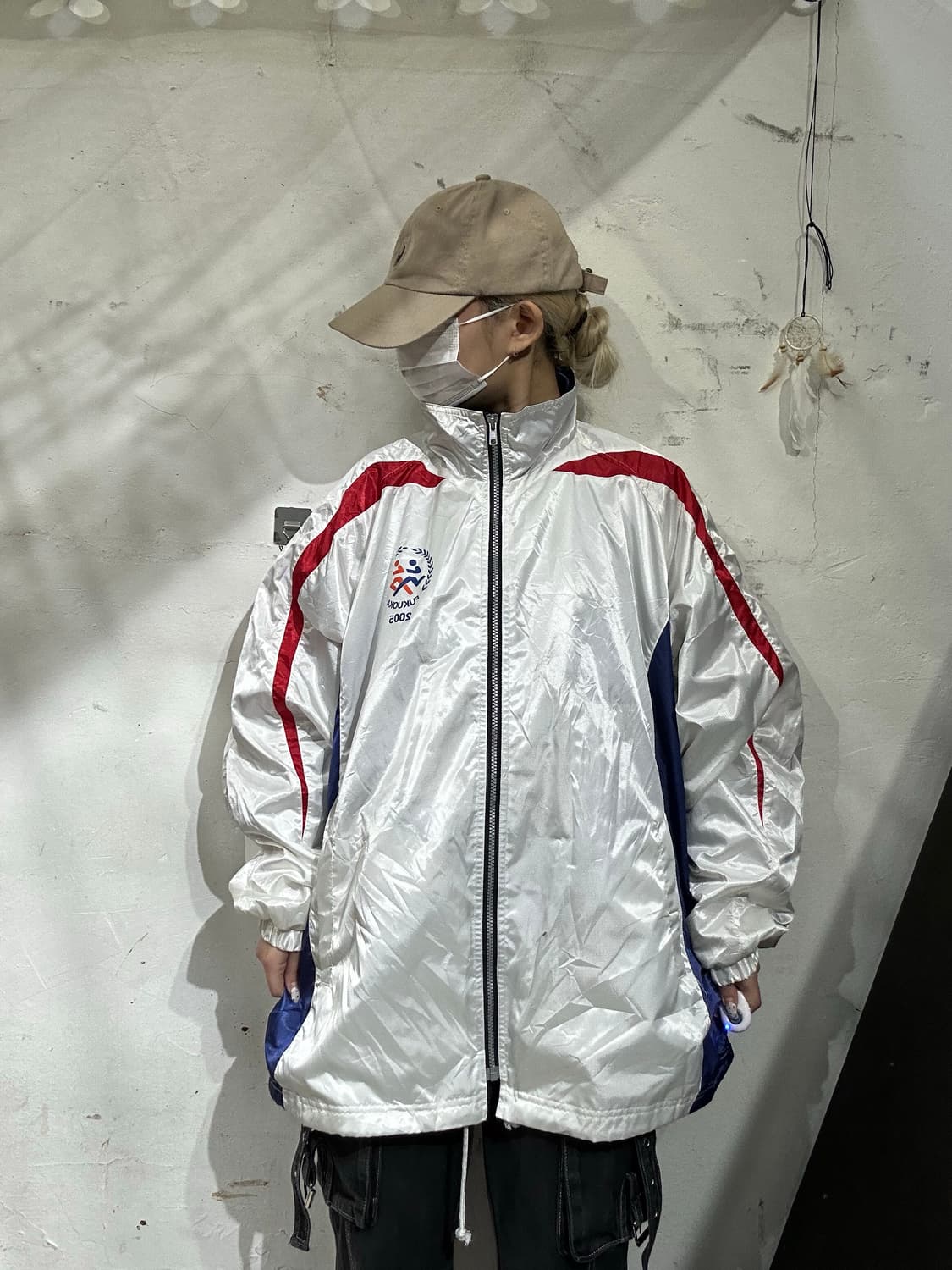 미즈노 화이트 오버핏 사이드 라인 바람막이 자켓 L 상품이미지2