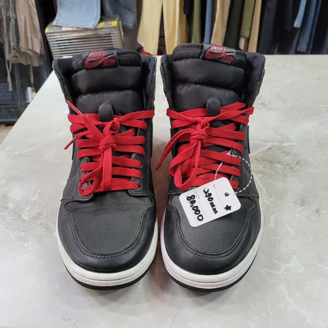 Nike 나이키 에어조던1 레트로 하이 블랙 상품이미지1