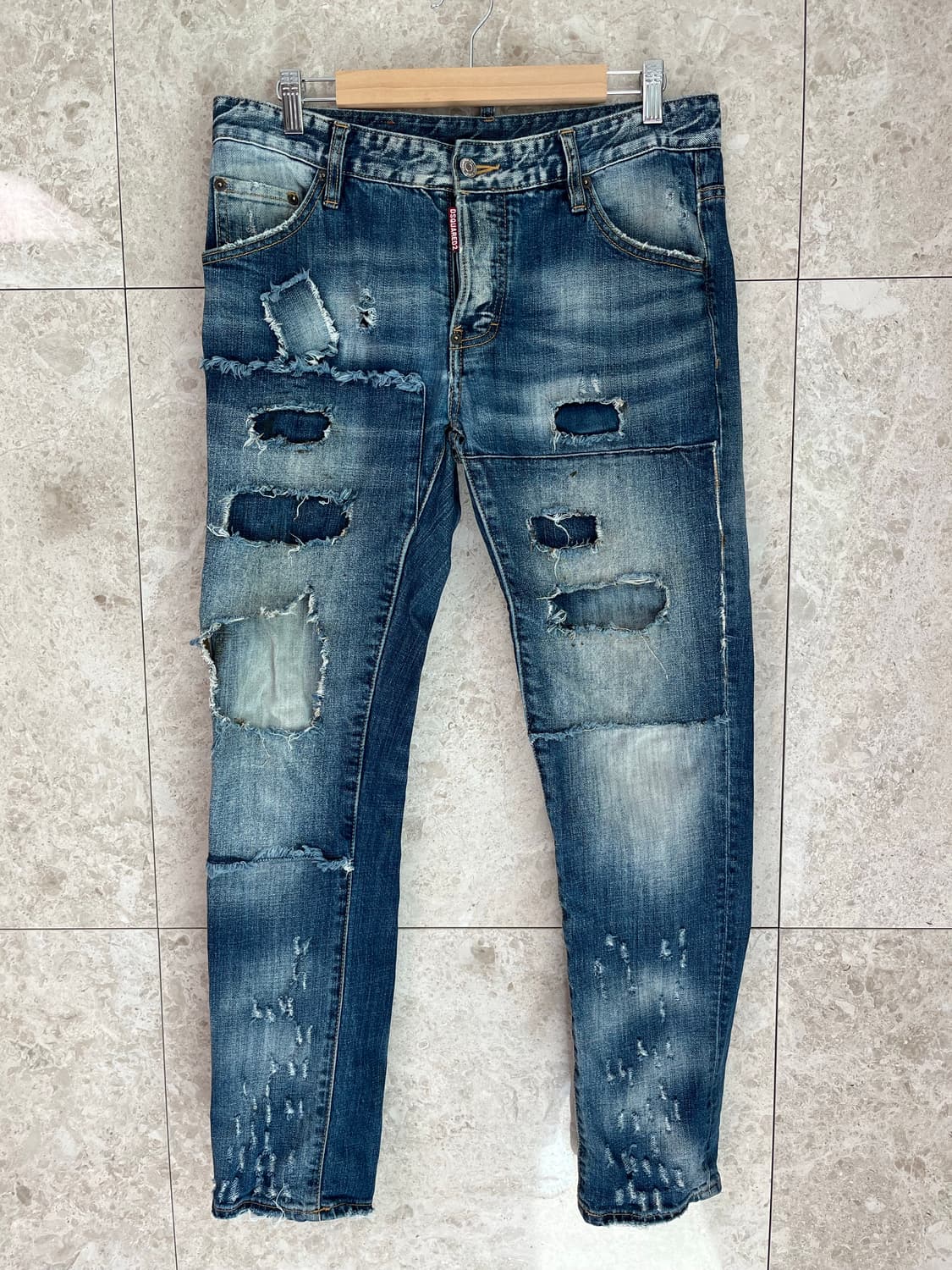디스퀘어드2 패치 데미지 청바지 48(33~34인치) 정품 상품이미지1