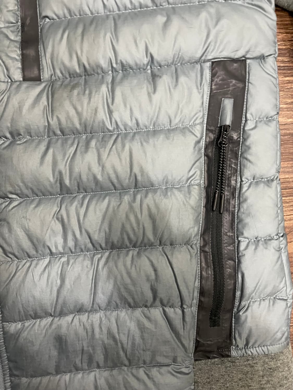 나이키 테크 플리스 에어로로프트 봄버 자켓 상품이미지5