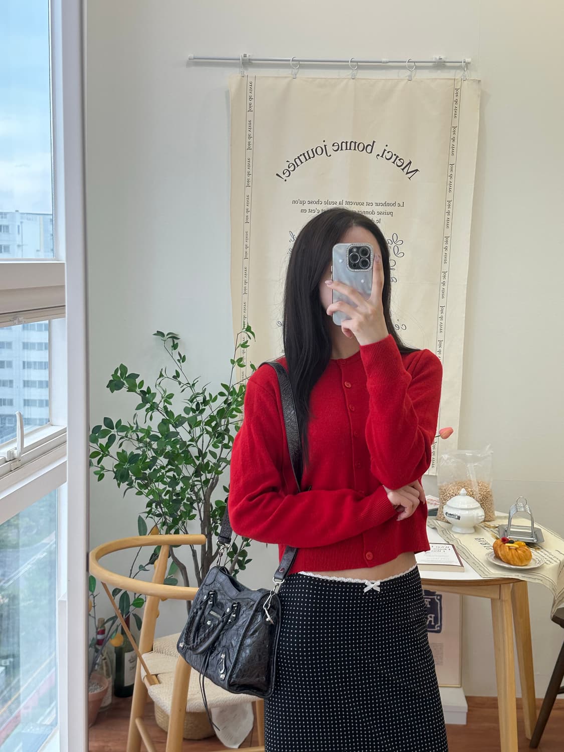 25년 [A+ 정품] 발렌시아가 르 시티 모터백 스몰 실버 상품이미지10