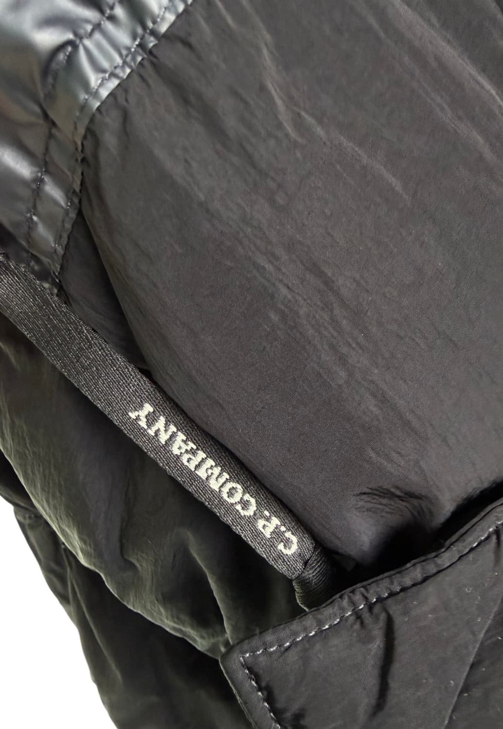 (새제품) CP 컴퍼니 24FW에코크롬 고글 다운 토탈이클립스 블루 XL 상품이미지9