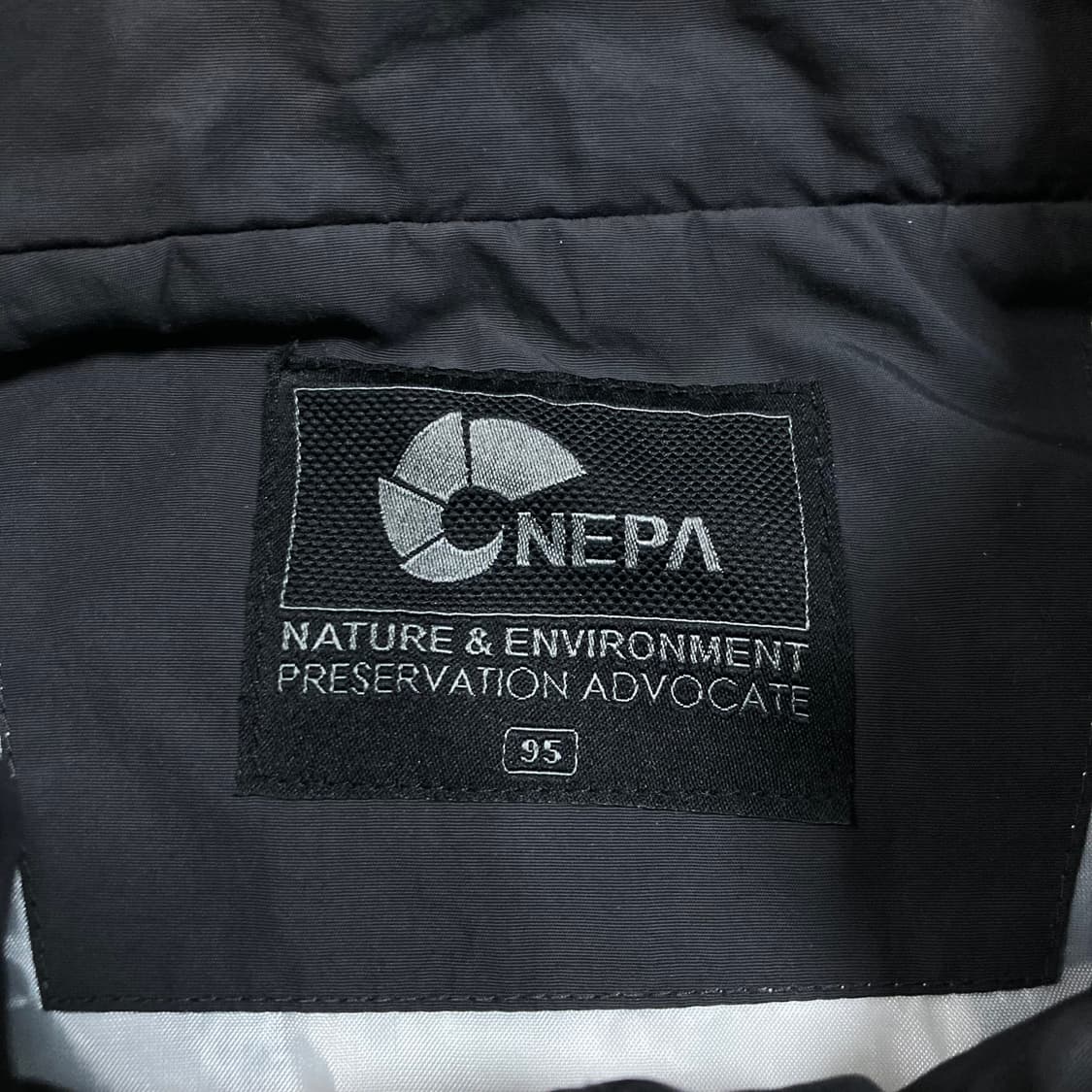 네파 스몰 로고 믹스 컬러 바람막이 상품이미지3