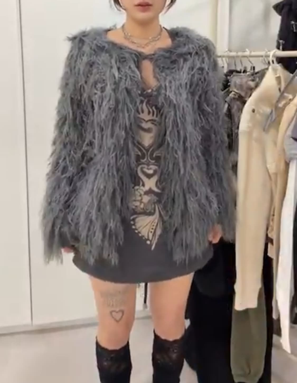 그레이 그런지 퍼 가디건 상품이미지3