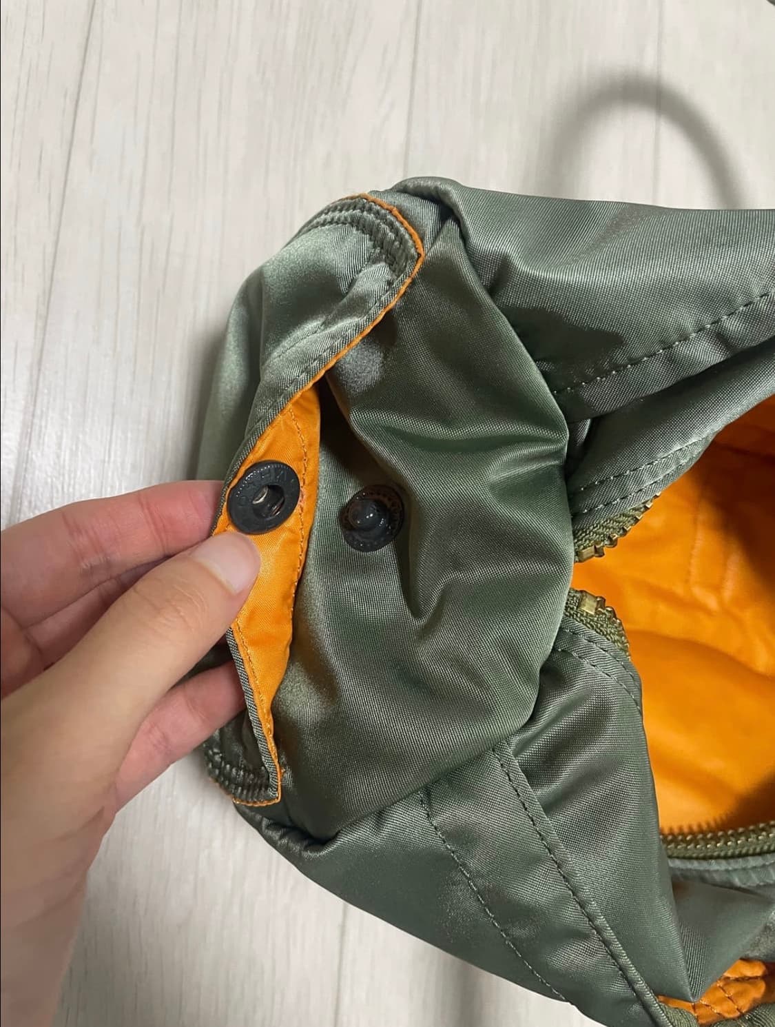 요시다 포터 탱커 더플백 S 세이지 그린 상품이미지7