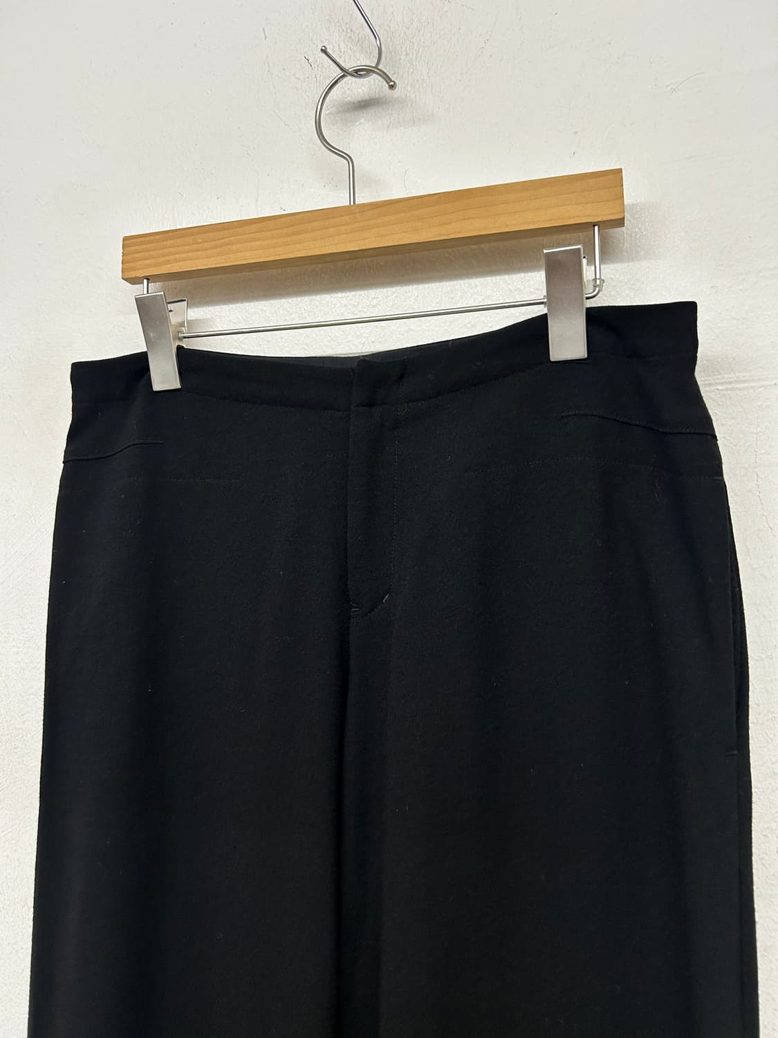 Issey Miyake Haat 크롭 울 팬츠 상품이미지2