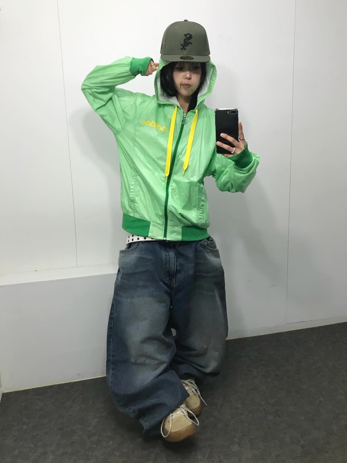 Adidas Old School Windbreaker 상품이미지5