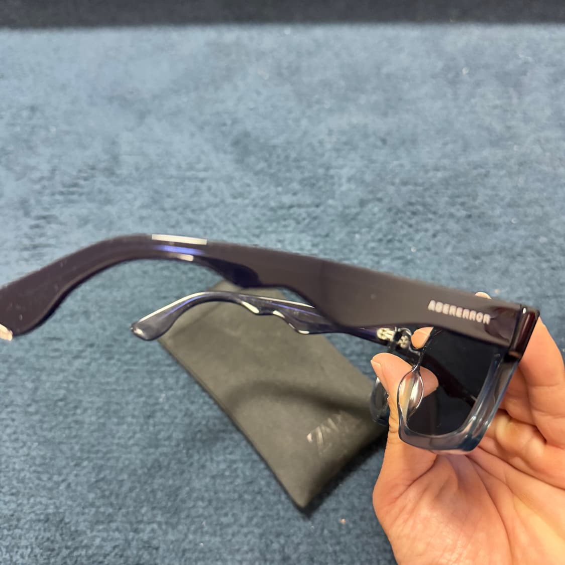 자라 아더에러 블루 뿔테 선글라스 상품이미지6