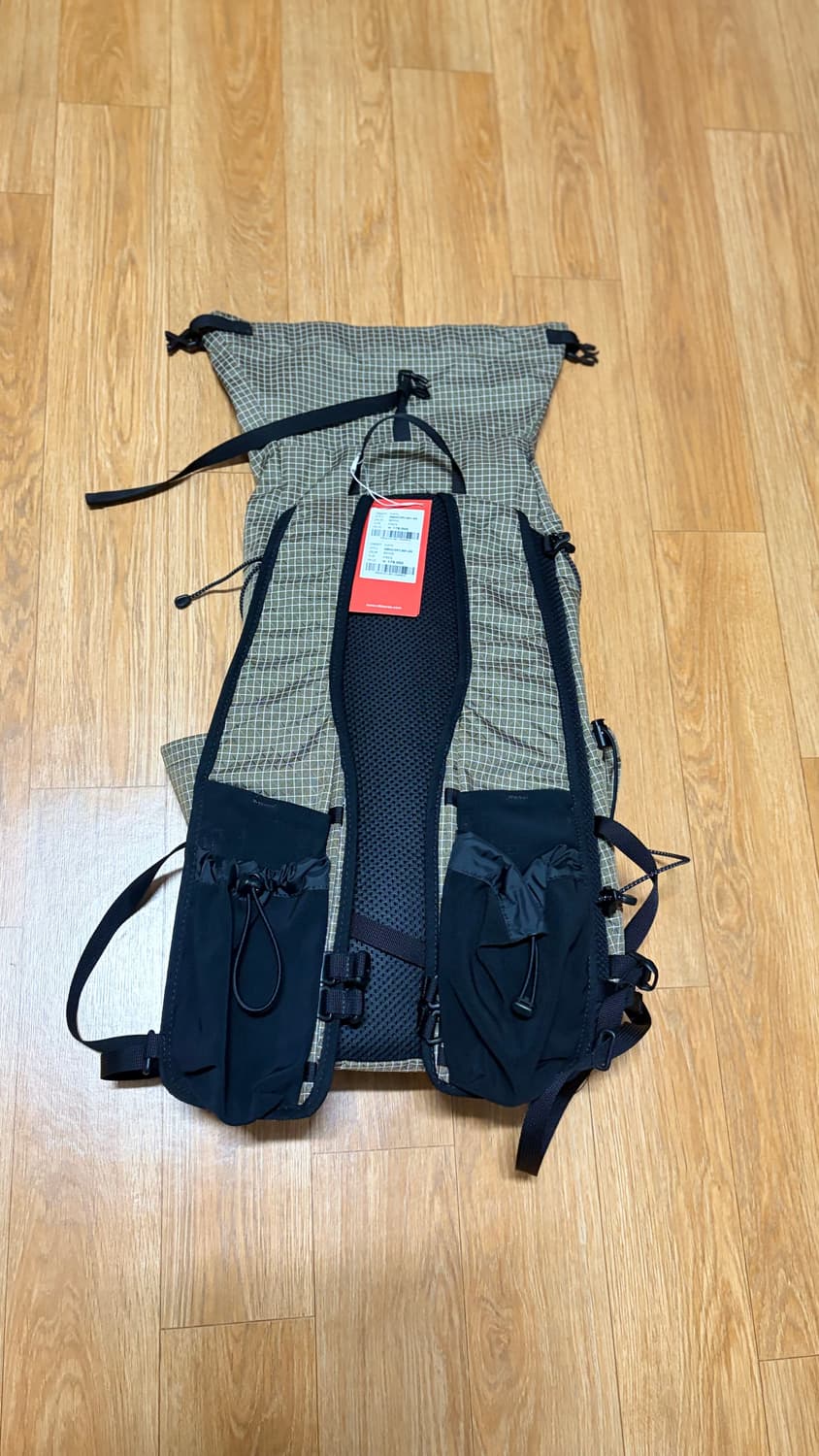 새상품) 케일 콜라보 NBGC0FL901 배낭 15리터 상품이미지2