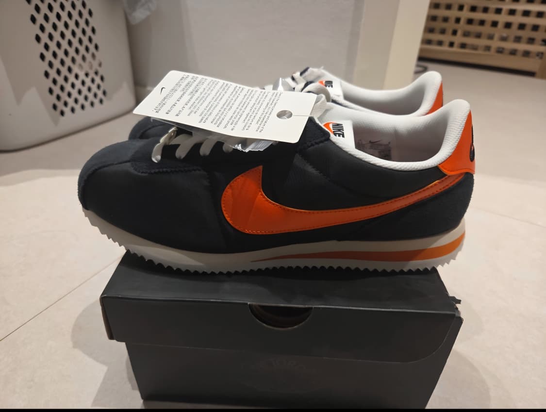 새상품_나이키 코르테즈 TXT 블랙/오렌지 275 상품이미지3