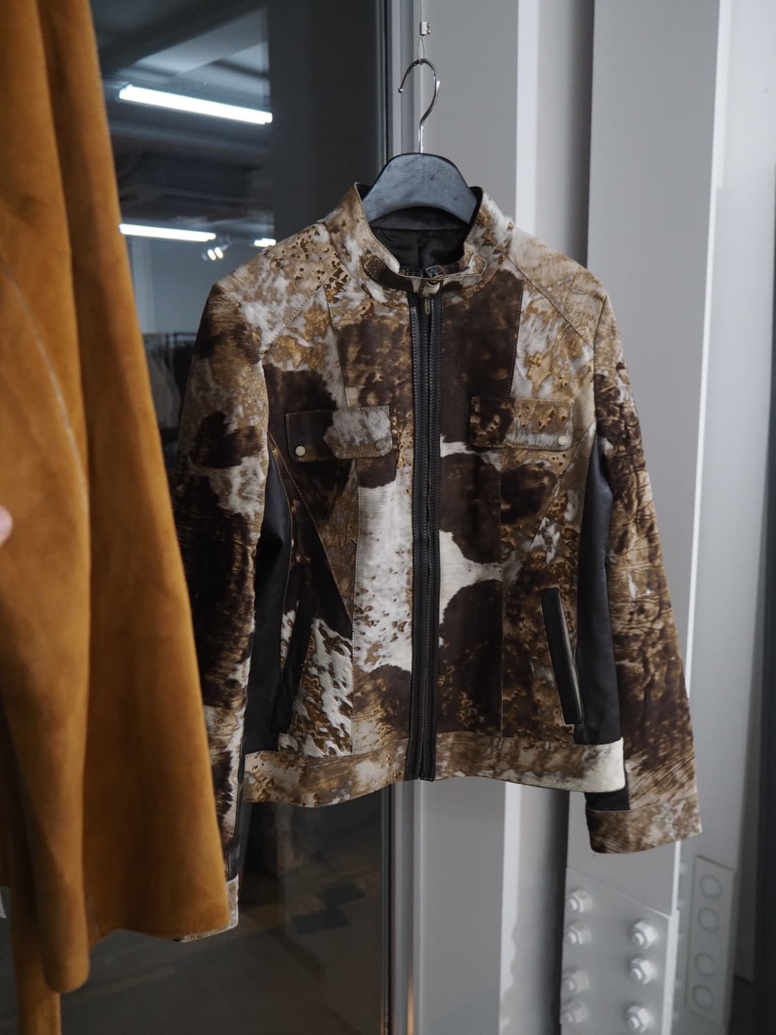 carries note cowhide jacket  상품이미지1
