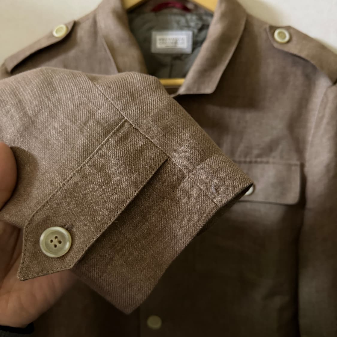 브루넬로 쿠치넬리 린넨 견장 셔츠 자켓 46 (95) 상품이미지3