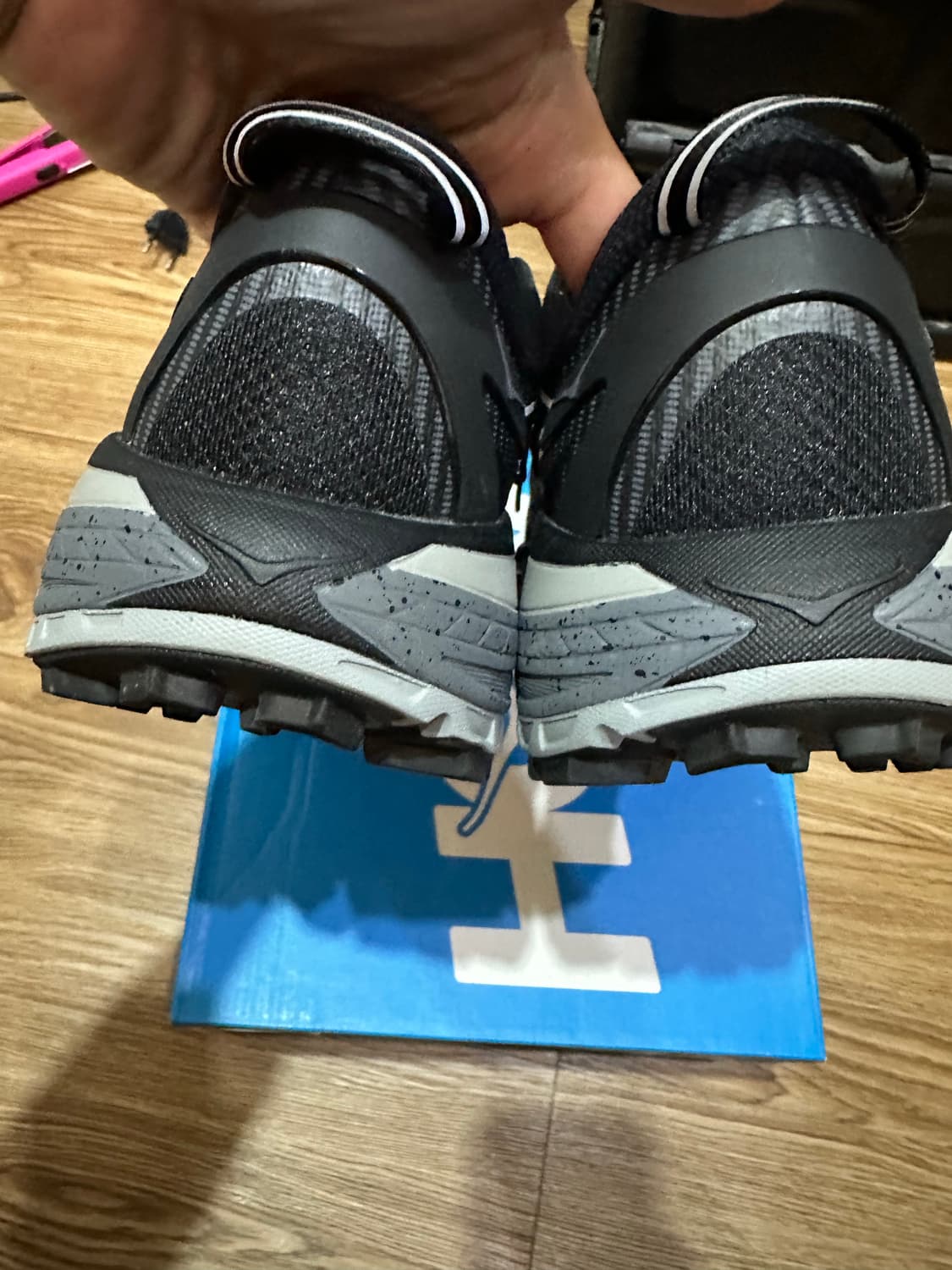 호카 마파테 스피드2 블랙캐슬락 us12 1회착 상품이미지4