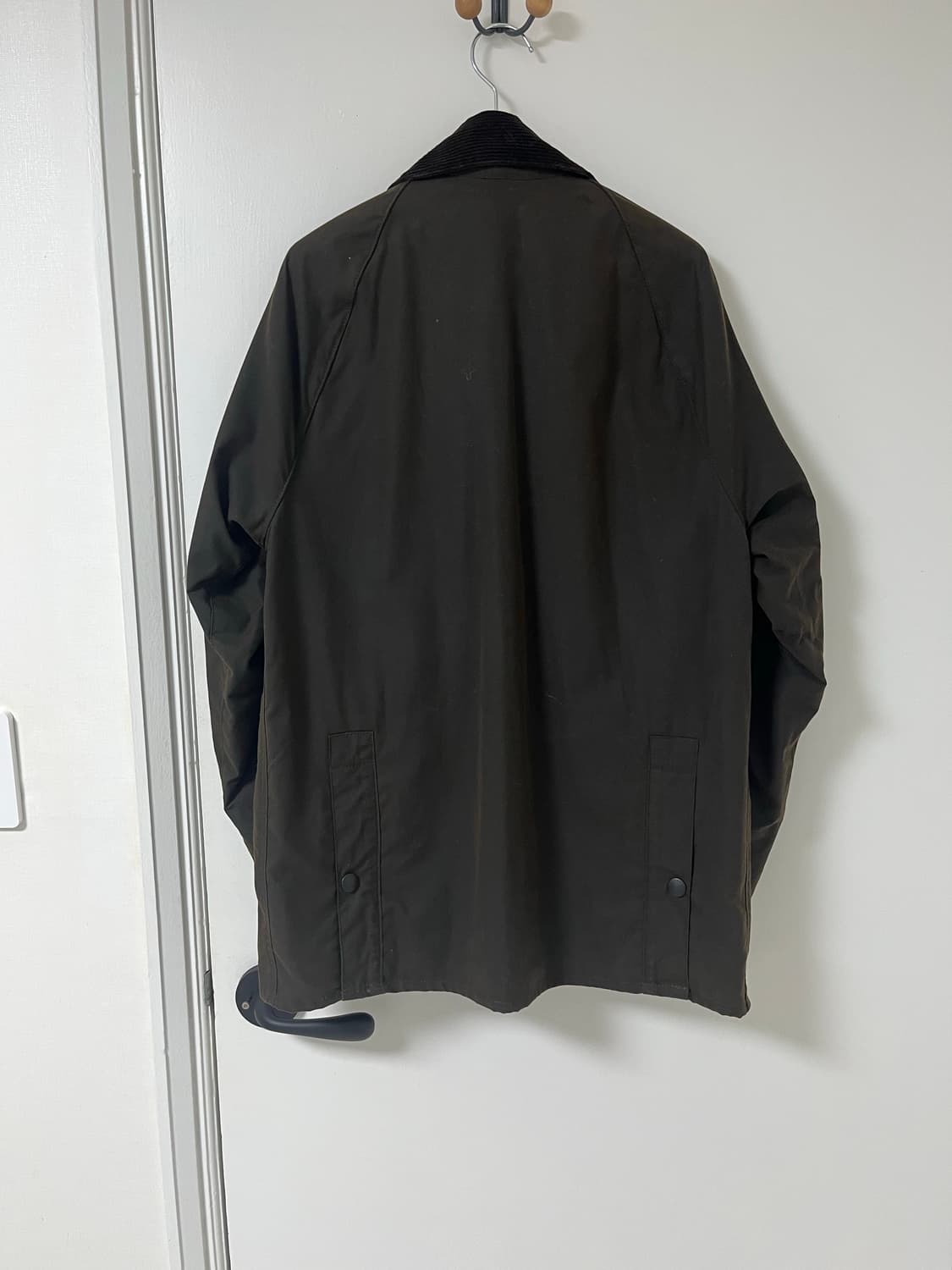 [36] 바버 비데일 클래식 올리브 상품이미지5