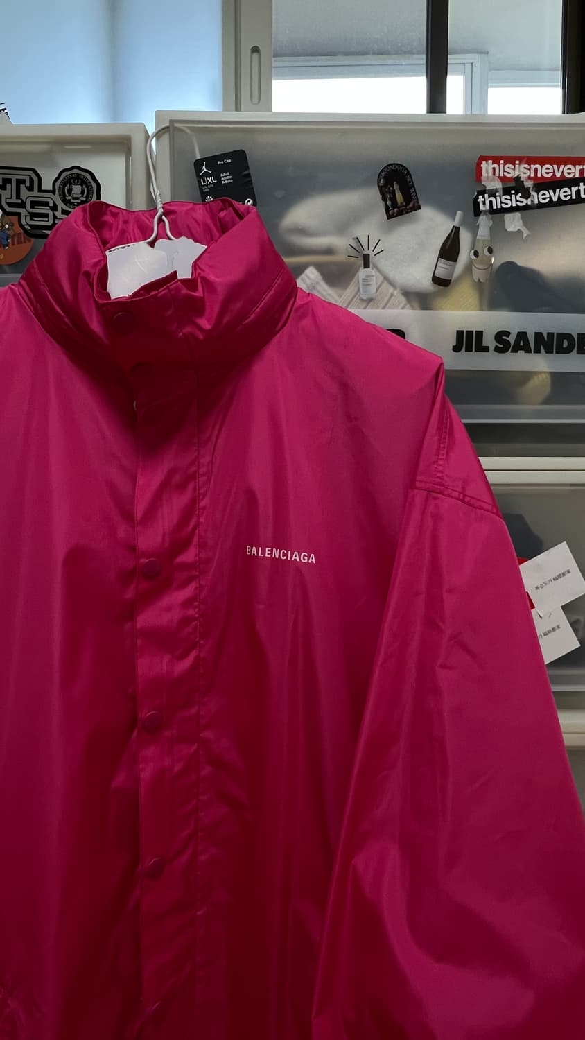 발렌시아가 로고 오버핏 윈드즈레이커 상품이미지2