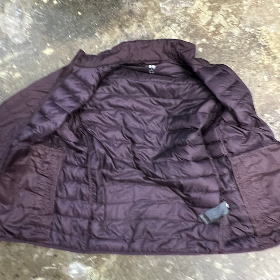 L) 유니클로 울트라 라이트다운 경량 패딩 점퍼 자켓 상품이미지5