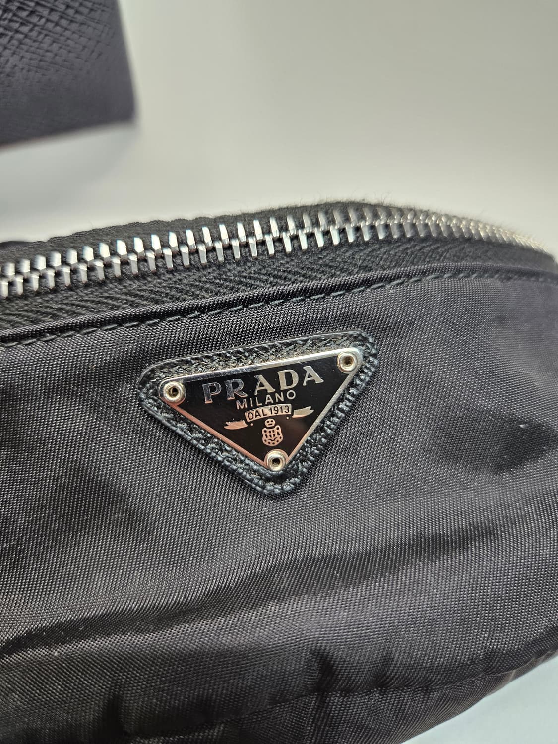 [정품, S+]프라다 나일론 스트랩 미니 파우치 블랙 상품이미지5