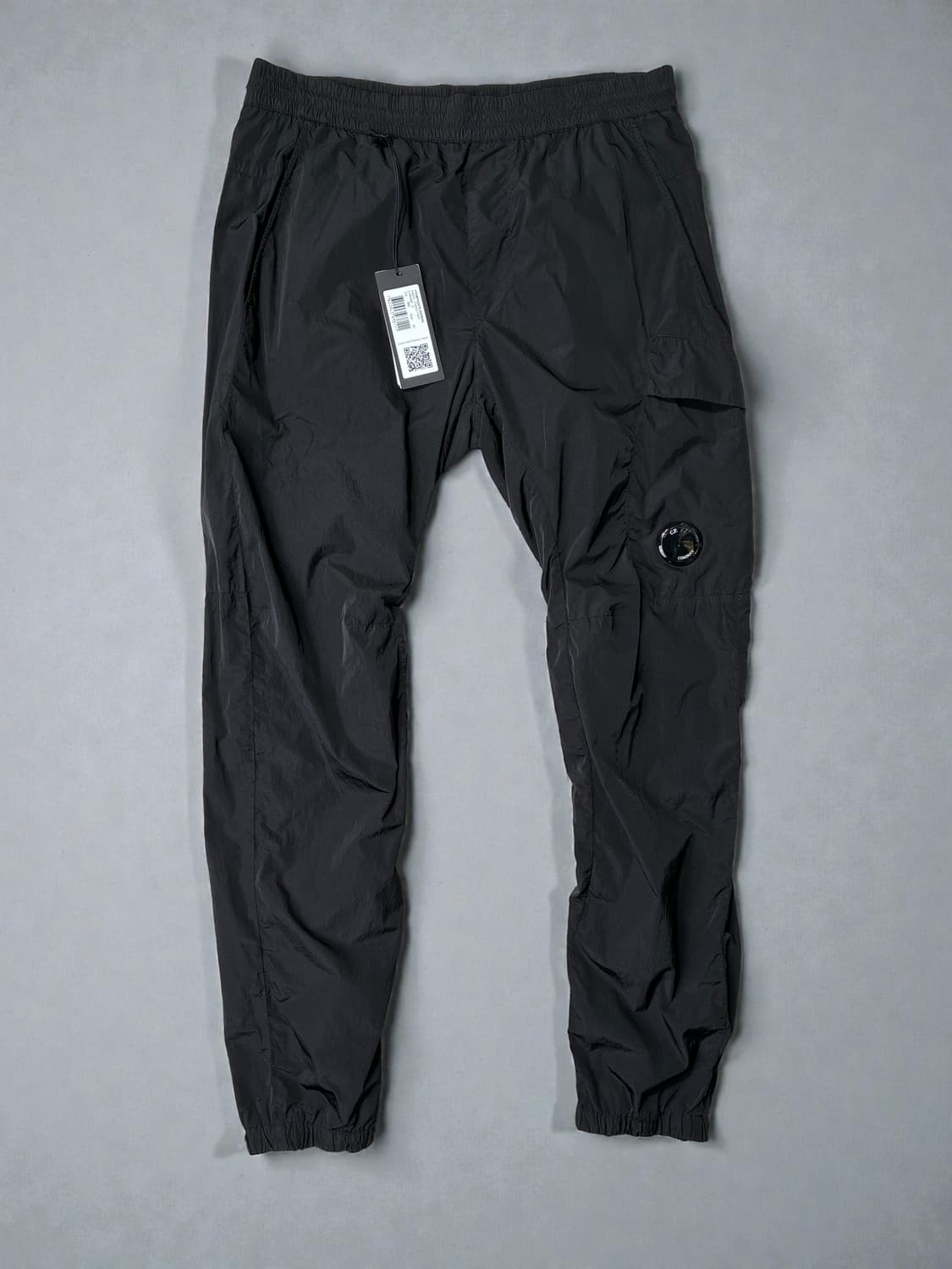 CP컴퍼니 크롬R 카고 레귤러핏 트랙팬츠 블랙 50사이즈 상품이미지1