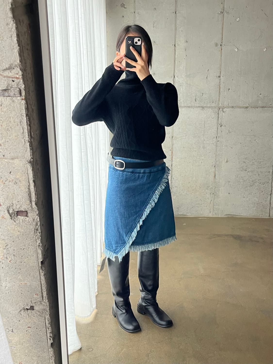 COURRGES 꾸레쥬 로고 터틀넥 블랙 상품이미지4