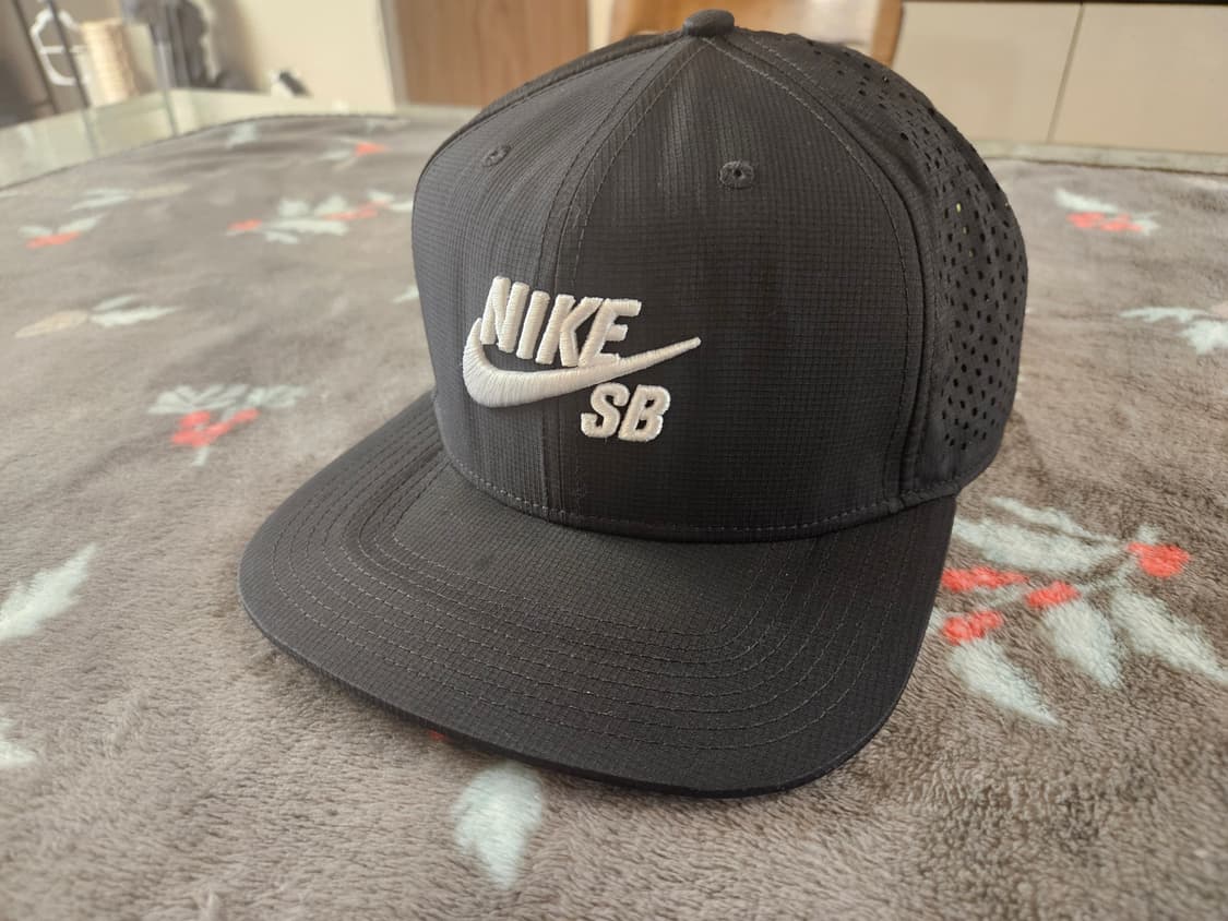 [FREE]희귀제품 나이키SB 퍼포먼스 트러커 스냅백 블랙 상품이미지6