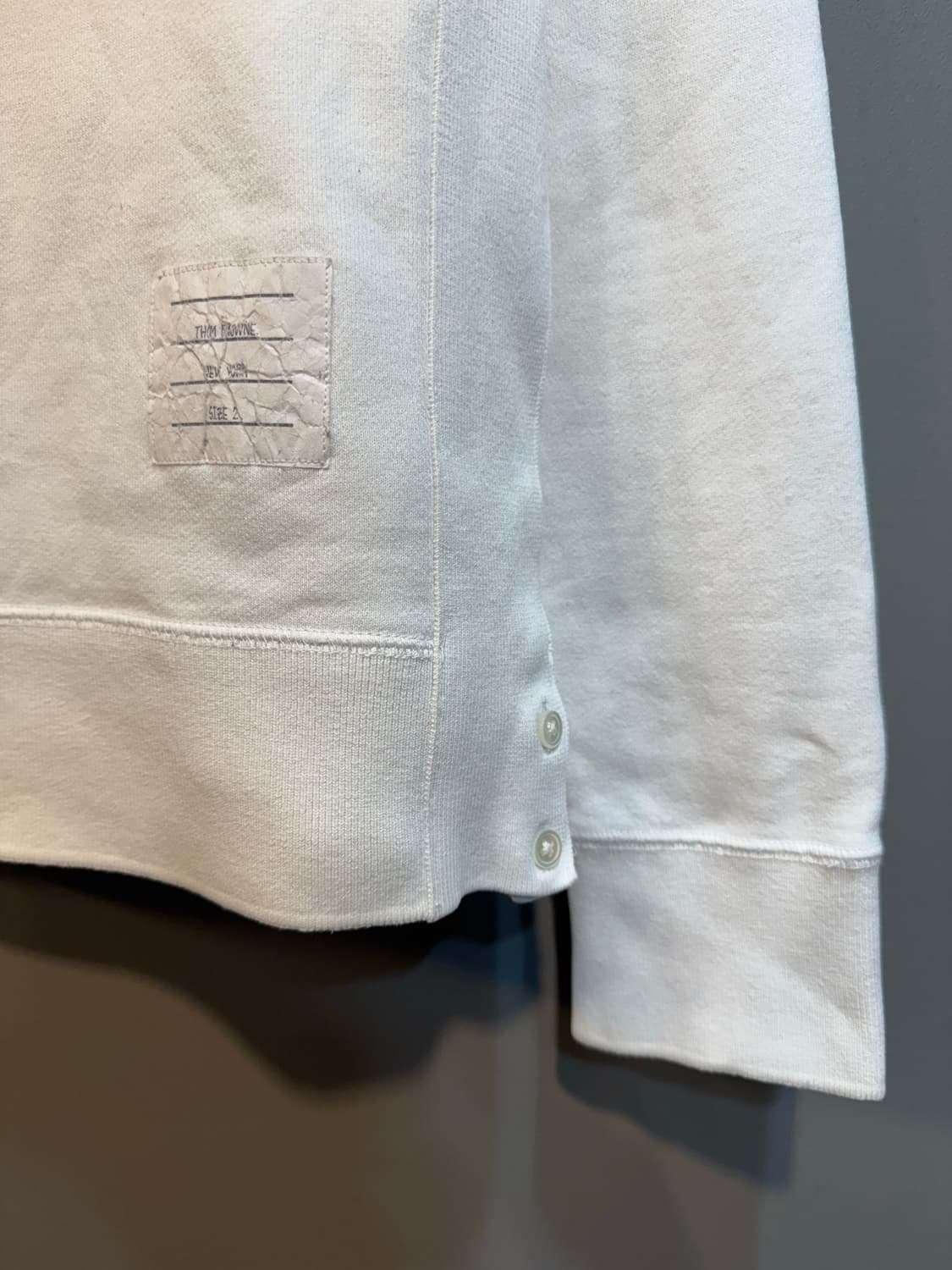 톰브라운 맨투맨 상품이미지2