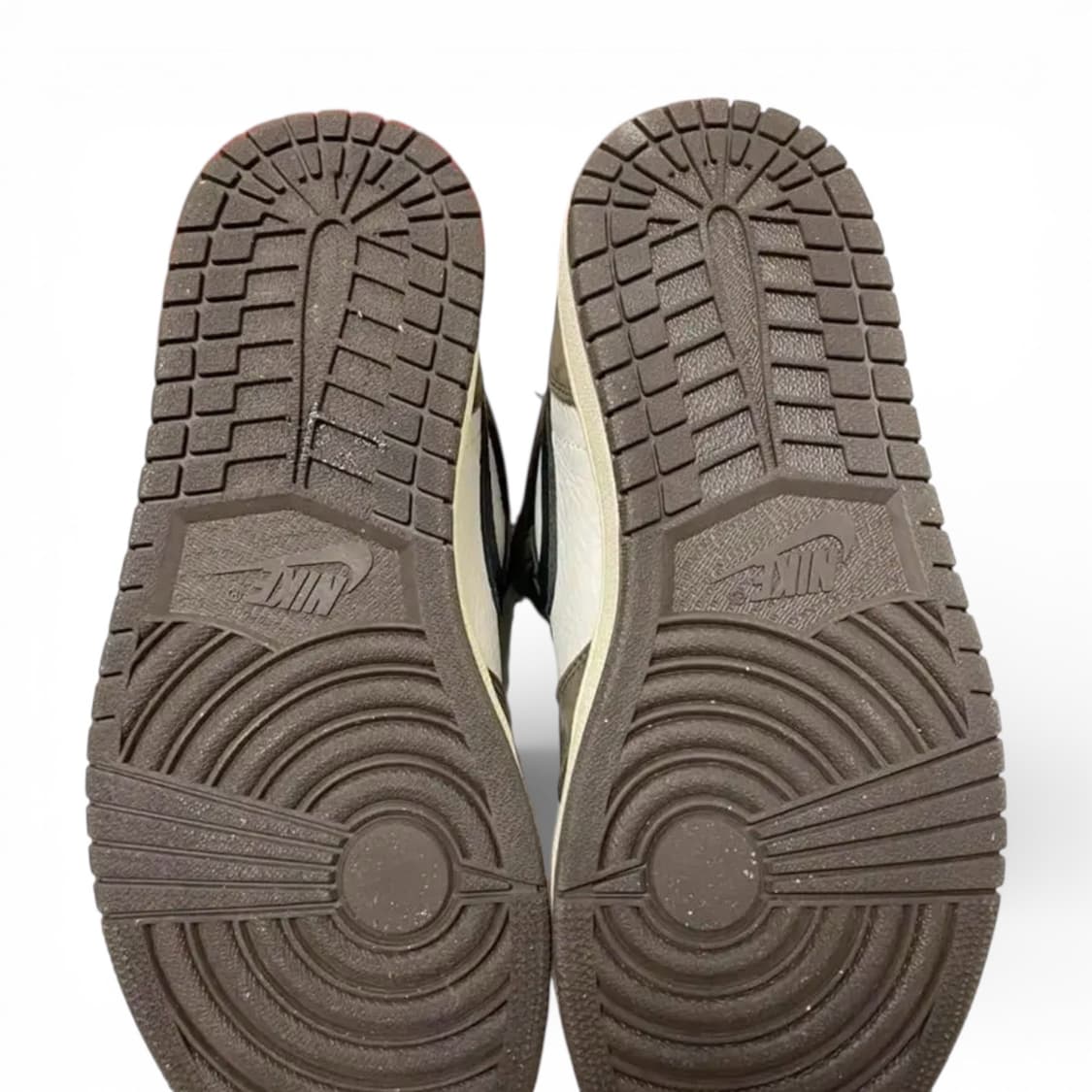 나이키 에어 조던 1 트래비스 스캇 모카 하이 275mm 상품이미지5