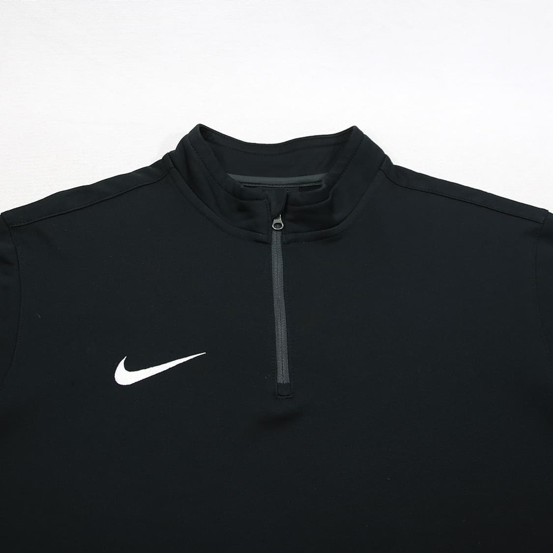 (착용컷) 나이키 풋볼 드라이핏 하프 집업 (남성용 105) 상품이미지4