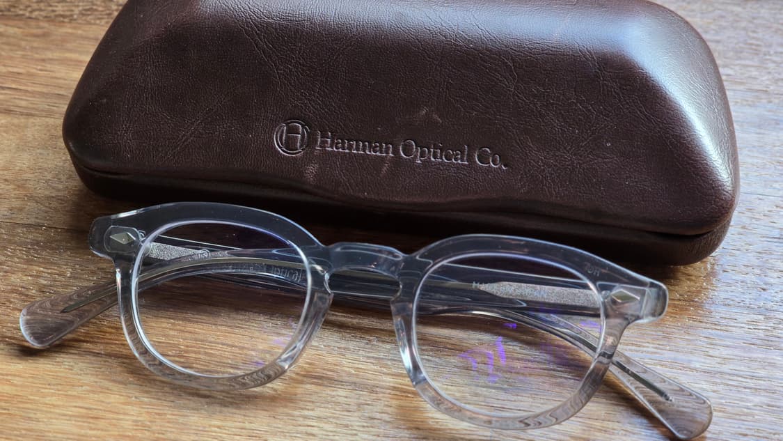 하만 옵티컬 월리스 그레이 44 싸이즈 판매 합니다. 상품이미지2