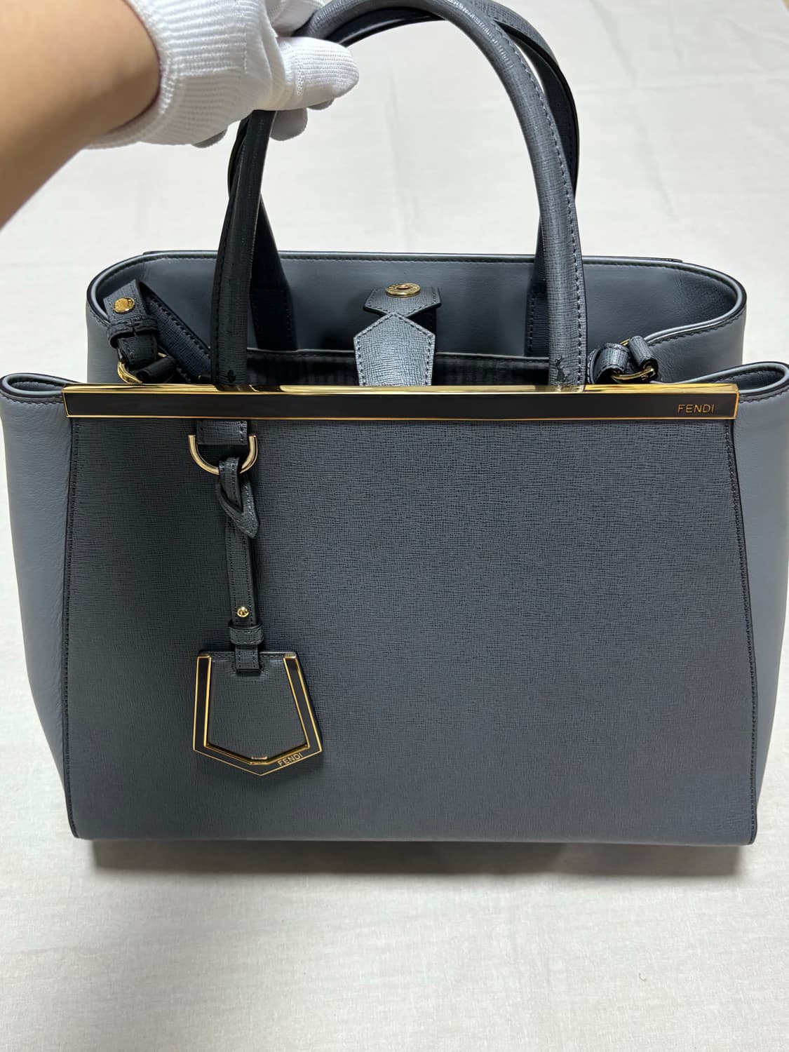 펜디 투 쥬르 백 라지 그레이 상품이미지3