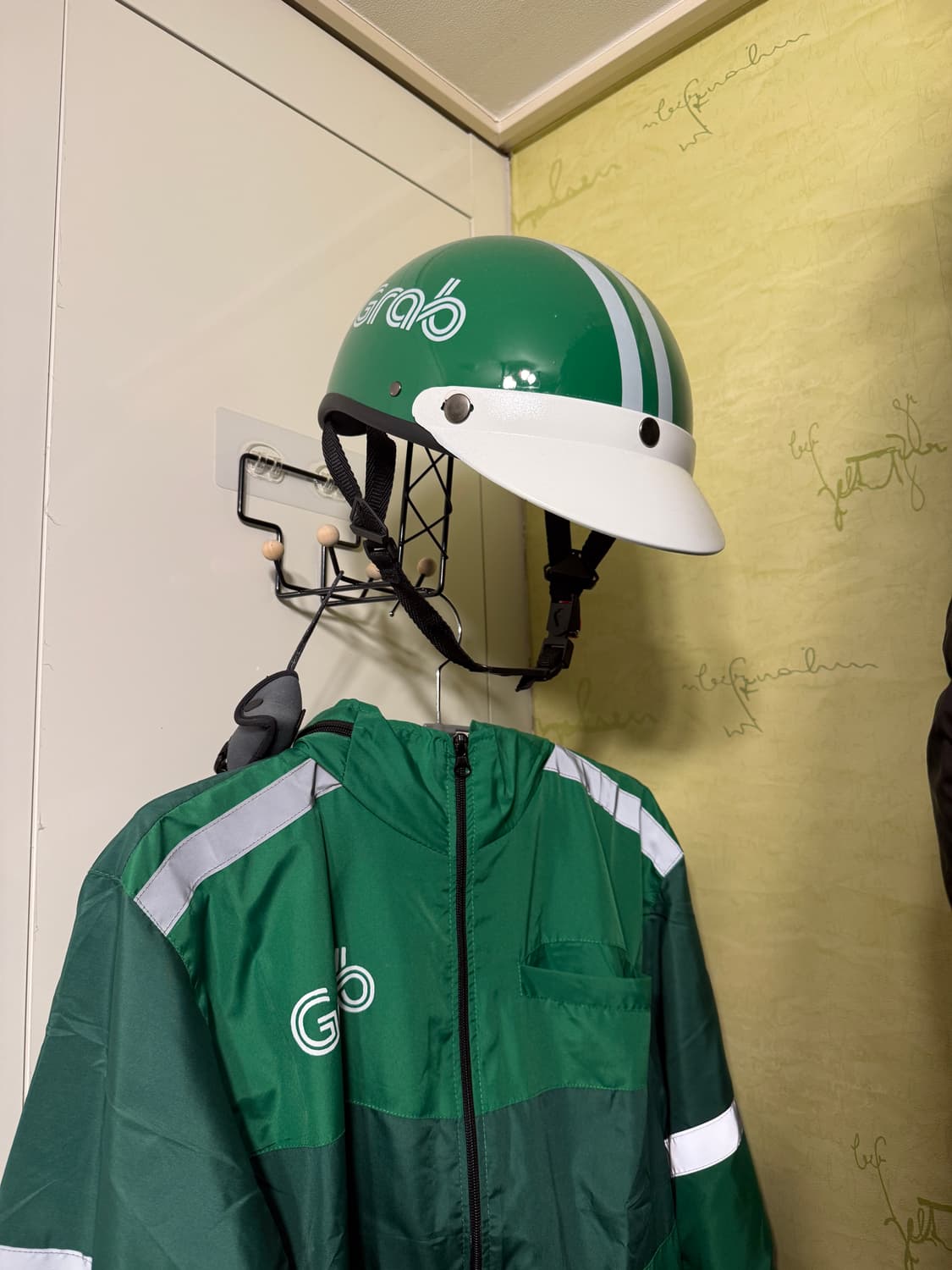 베트남 그랩 헬멧 자켓 세트 미사용신품 상품이미지1