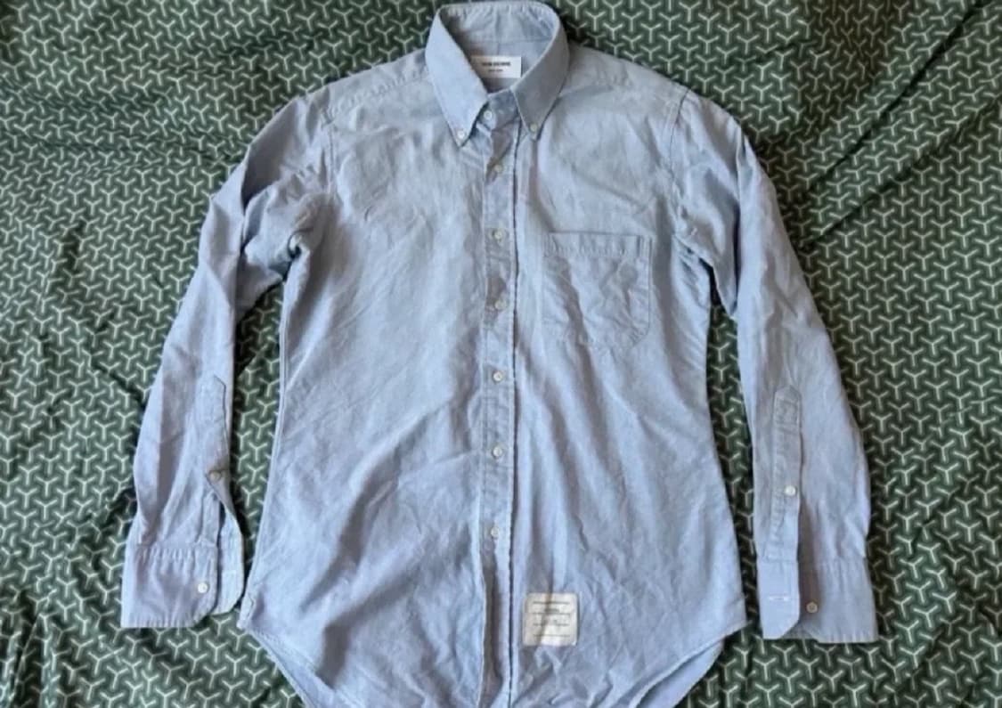 톰브라운 남성 옥스포드 셔츠 하늘색 2사이즈 오늘만 급처 상품이미지1