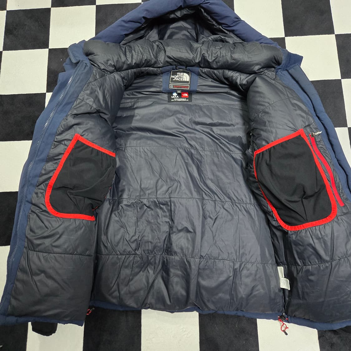L 노스페이스 히말라야 UIAA 한정판 구스다운 자켓 네이비 상품이미지5