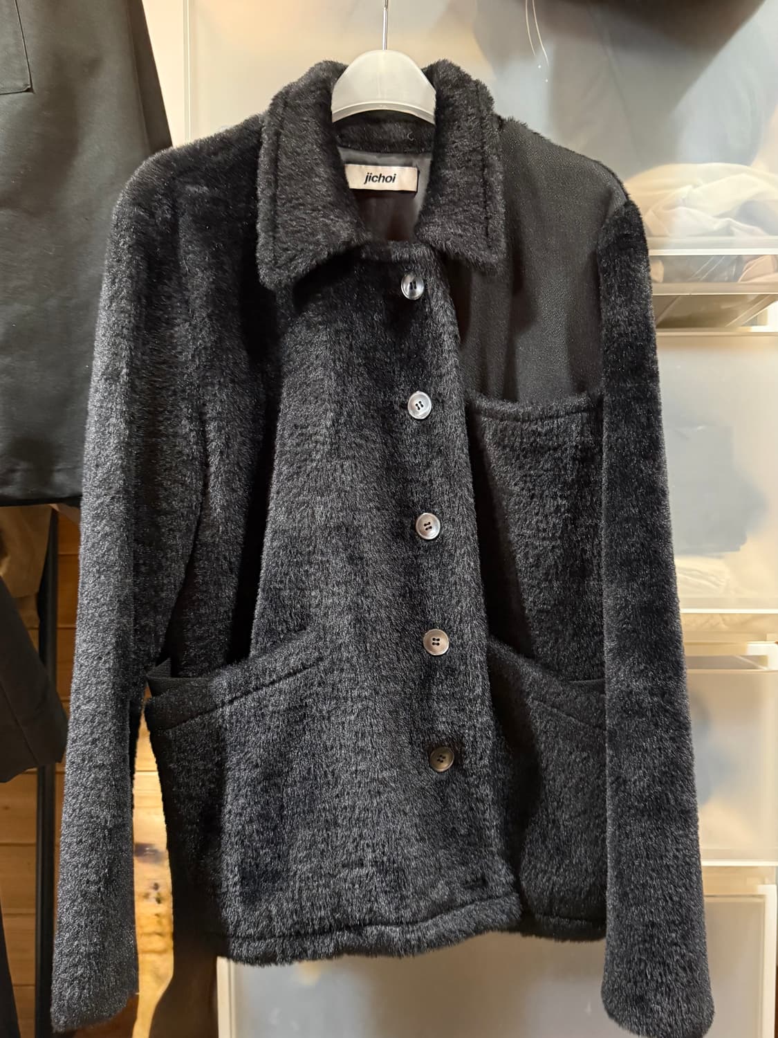 지초이 aw23 퍼자켓 상품이미지2