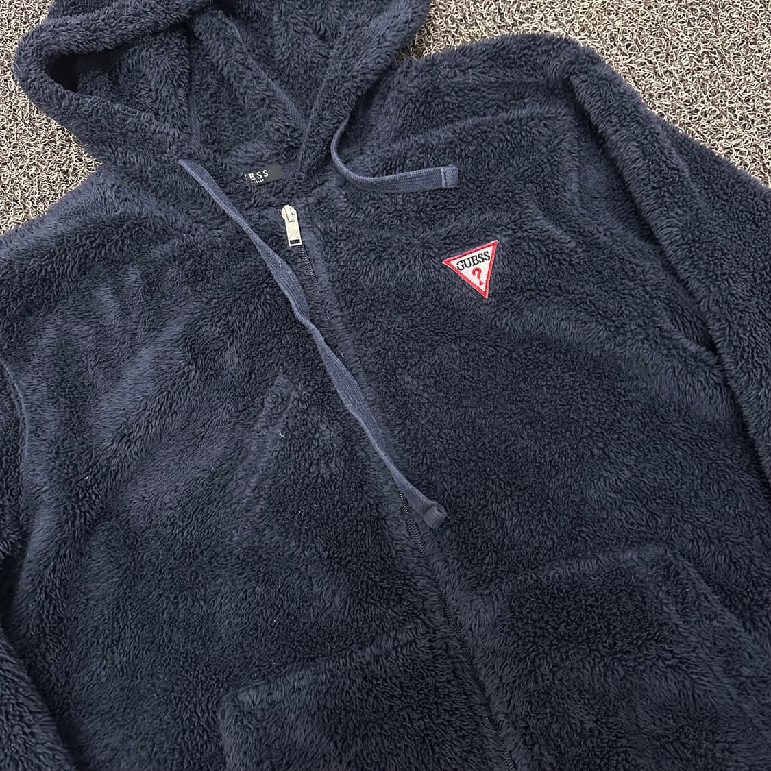 GUESS 게스 뽀글이 털 후리스 후드 자켓 네이비 L 상품이미지2
