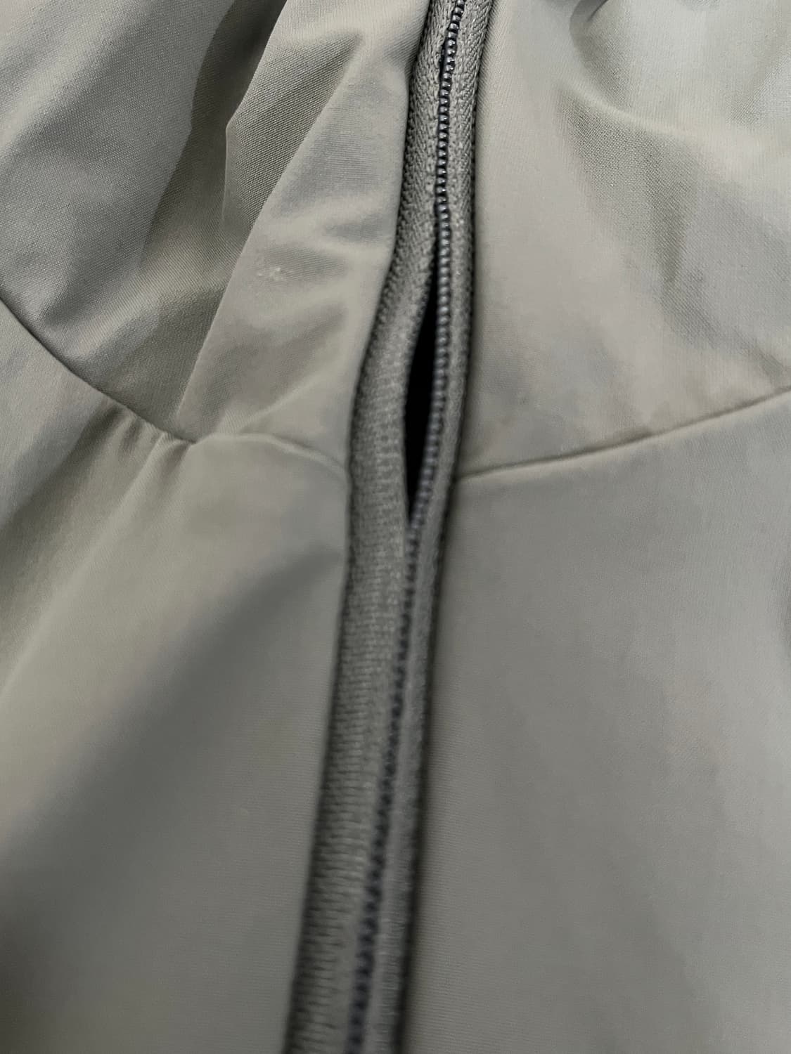 아크테릭스 빈티지 바람막이 상품이미지5