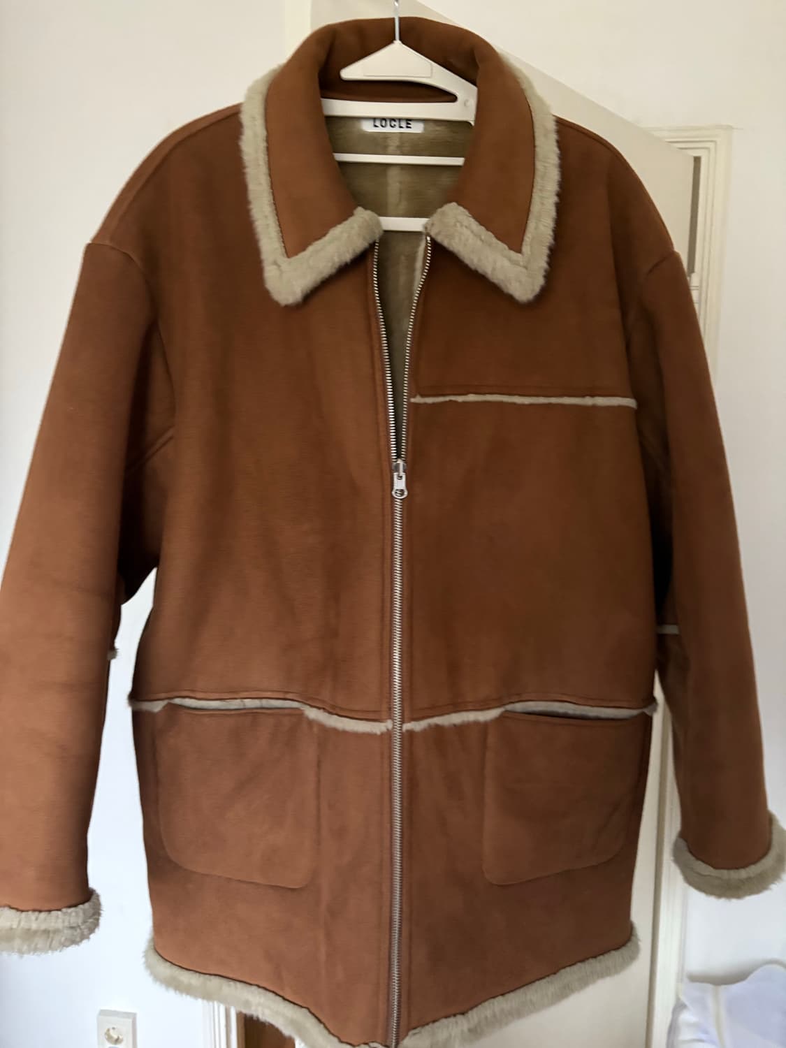 로우클래식 로클 리버시블 무스탕 상품이미지2