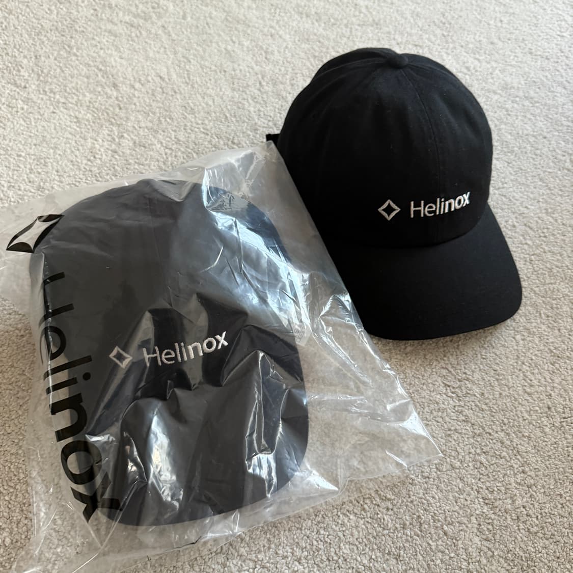 헬리녹스 면트윌 6패널 로고 볼캡 모자 상품이미지1