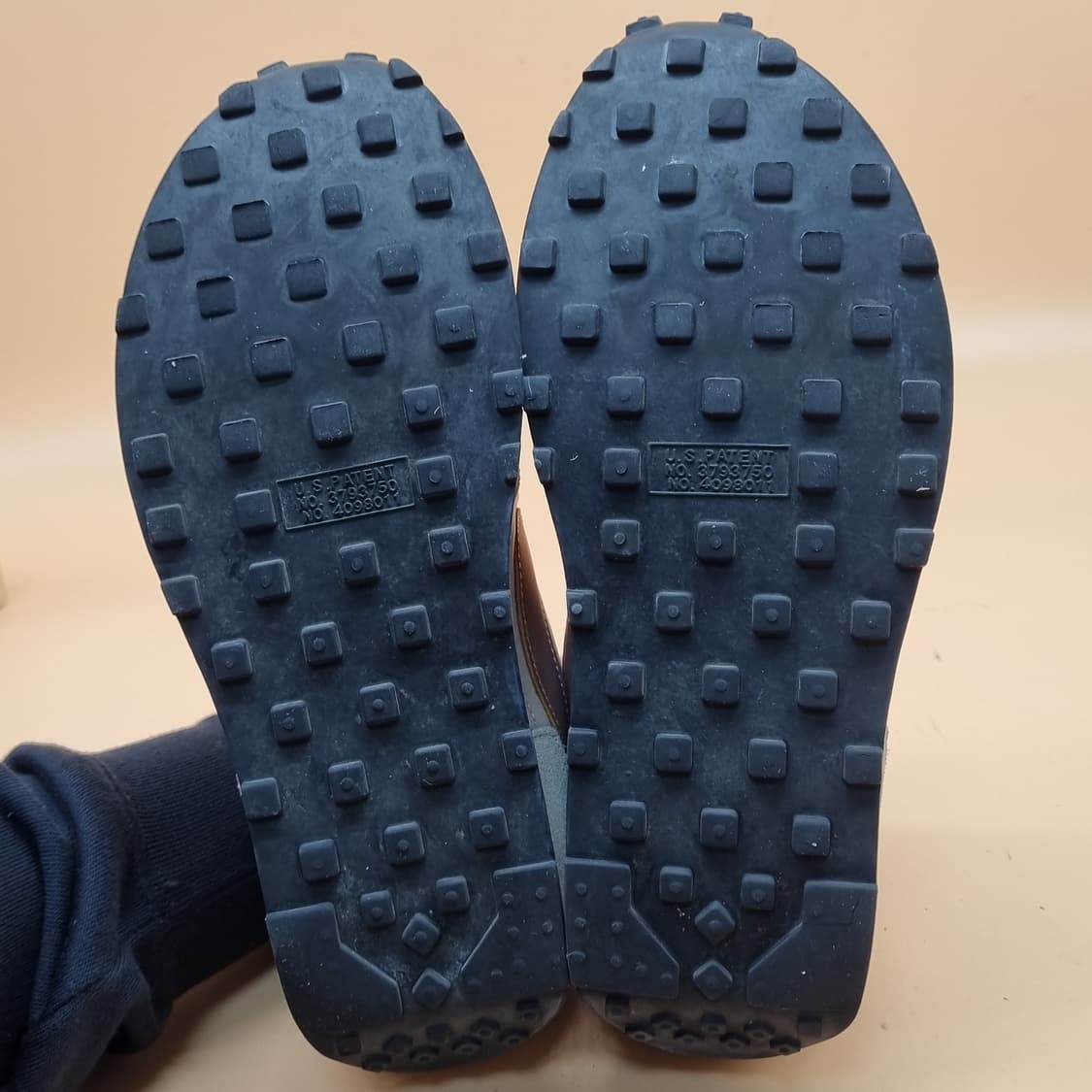 나이키 데이브레이크 메탈릭브론즈 245 상품이미지3