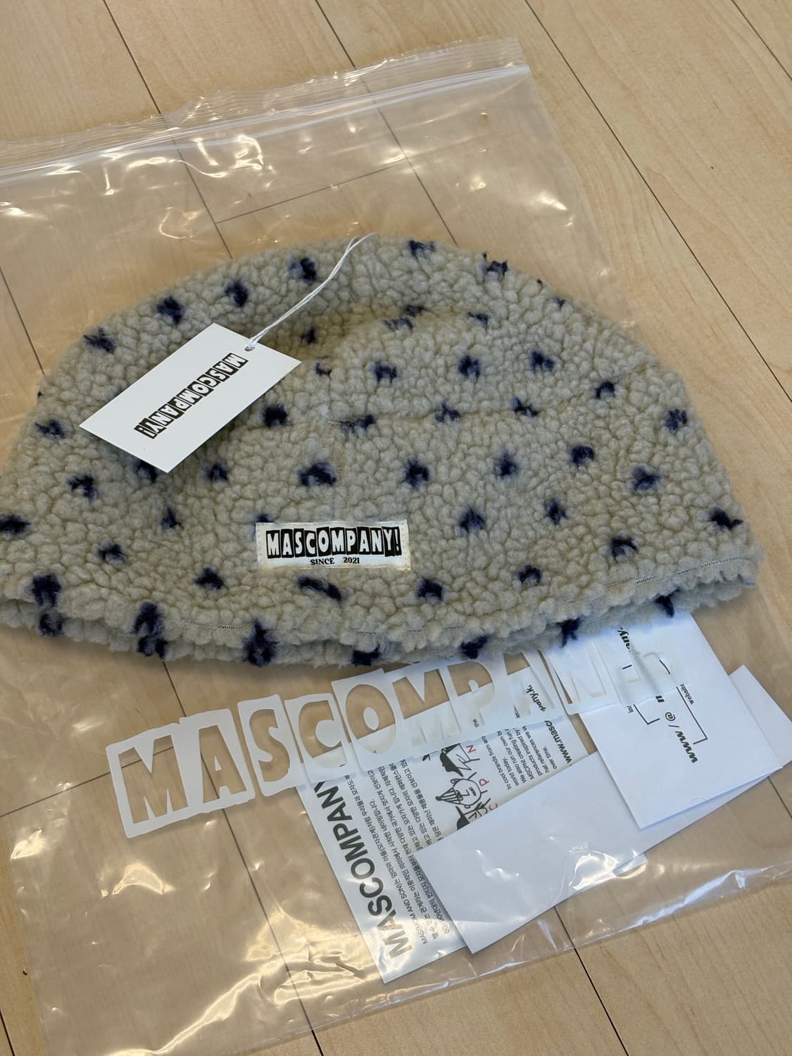 새상품) 마스컴퍼니 플리스 비니 아이보리 상품이미지2